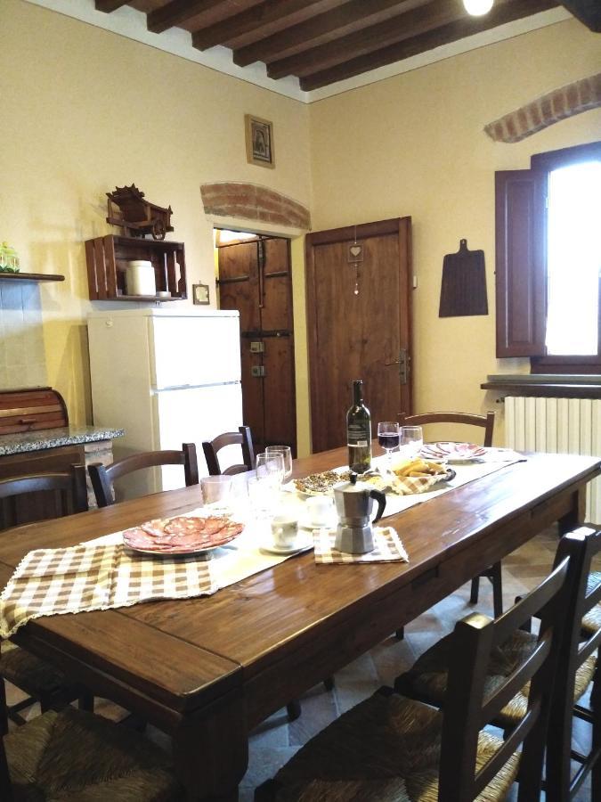 Podere Il Leccione Palaia Zewnętrze zdjęcie